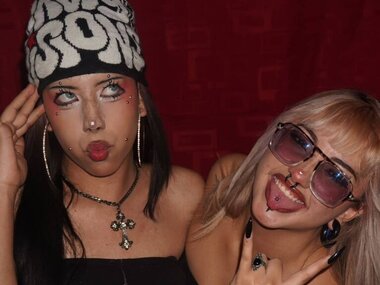 Webcam Snapshop for BlueAndAgatha