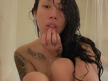 Webcam Snapshop for JADELOVE70