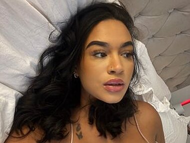 Webcam Snapshop for Sinful_riri