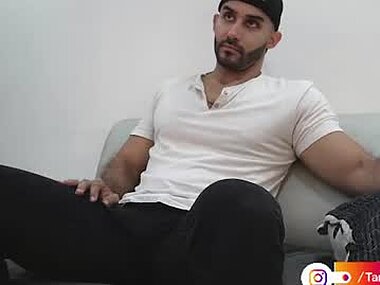 Webcam Snapshop for tarek_dan