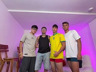 Webcam Snapshop for Colombian Boys